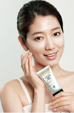 Park Shin Hye NewsTicle Box - Page 8 Beautypl_co_kr_20120723_103959