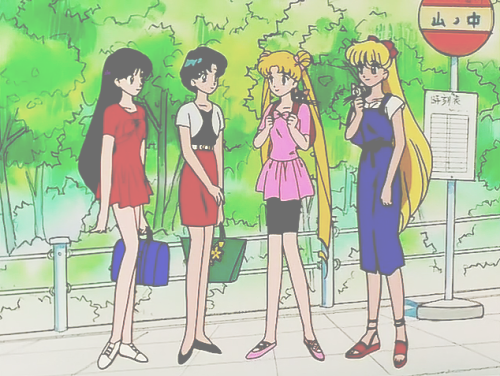 20년전 세일러문 패션수준.JPG(유행은 돌고 돈다) | 인스티즈