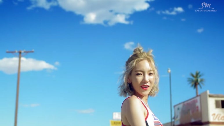 태연 Why 뮤비 해석 (데이터 주의) | 인스티즈