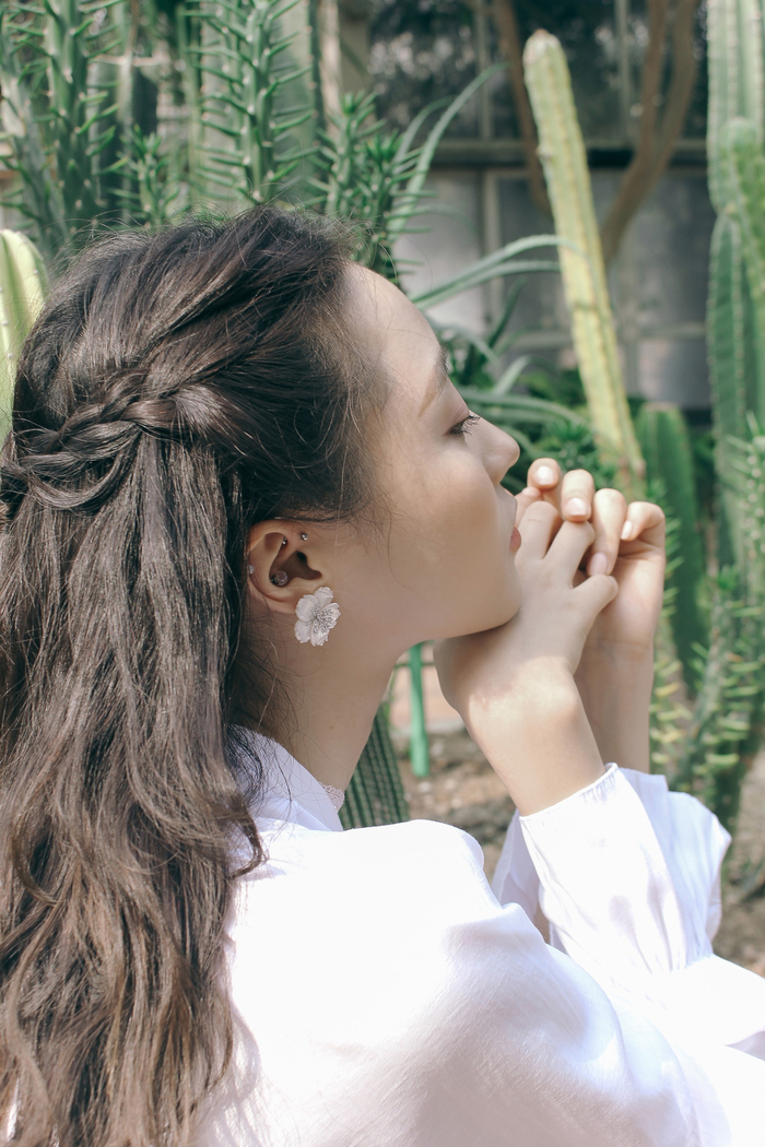 <b><p>Cherry Blossom eaing A taste snip Uque Good</p></b><b><p>桜 イヤリング お好み狙撃 ユニークな ポイントサイクル良い 20代の女性 ラブリーな</p></b><br /><br /><p align='center'>